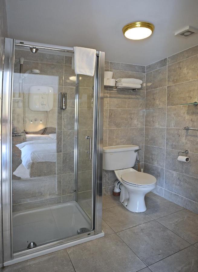 Clooneen House 3* Westport